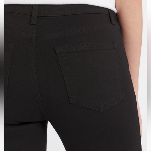 NWT JUST USA
Muriel High Rise Scissor Cut Bootcut Jean - Picture 3 of 13